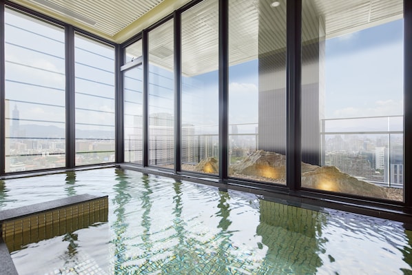 Public bath - MGH Mitsui Garden Hotel Taipei Zhongxiao (Taipei)