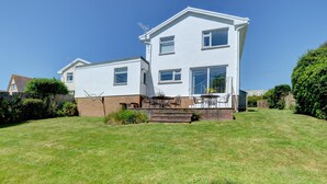 Exterior - Magnificent Holiday Home in Georgeham near Beach (Braunton)
