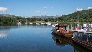Exterior - Fantastic Apartment Ideally Located in the Heart of Bowness on Windermere (Windermere)