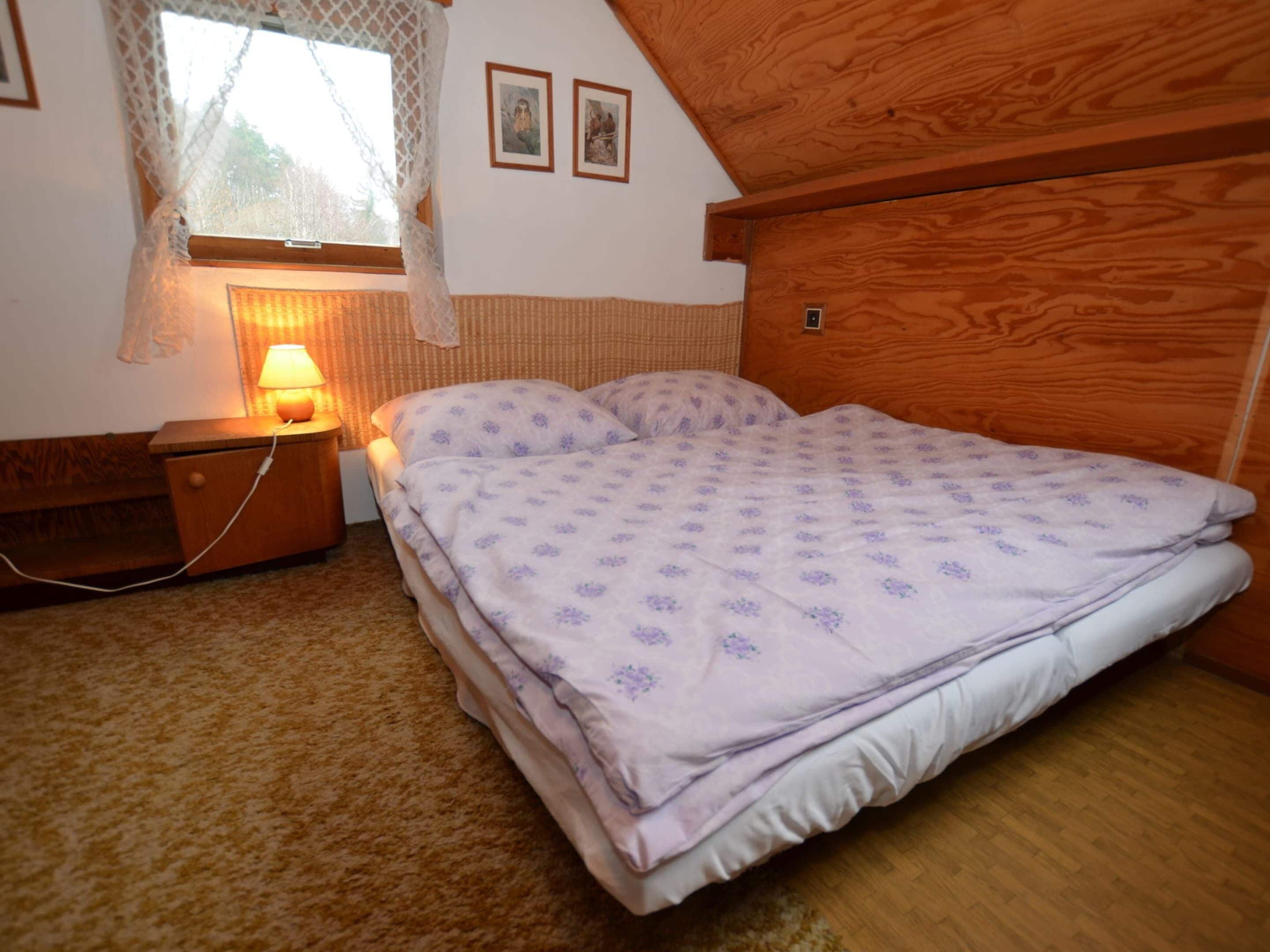 Chalet | 2 bedrooms, individually furnished, bed sheets