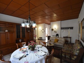 Apartment | Living room