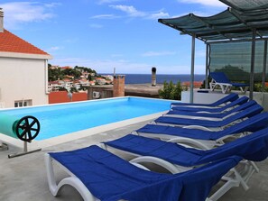 Hus | Pool | Indendørs pool, udendørs pool