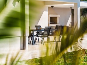 Villa | Dining - Modern Villa With Private Pool Near Labin and the Beach (Rasa)