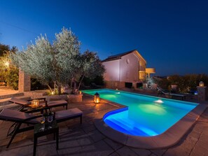 Apartment | Pool