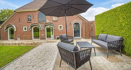 Farmhouse in Zelhem With Sauna Retreat