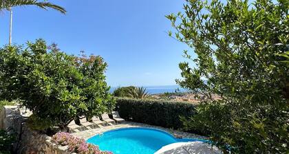 Charming Holiday Home Near Sea