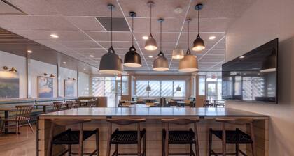 Fairfield Inn & Suites by Marriott Charlotte Belmont