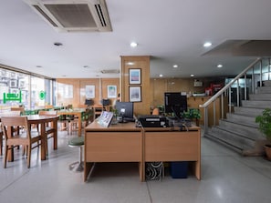 Lobby - Muangphol Mansion (Bangkok)