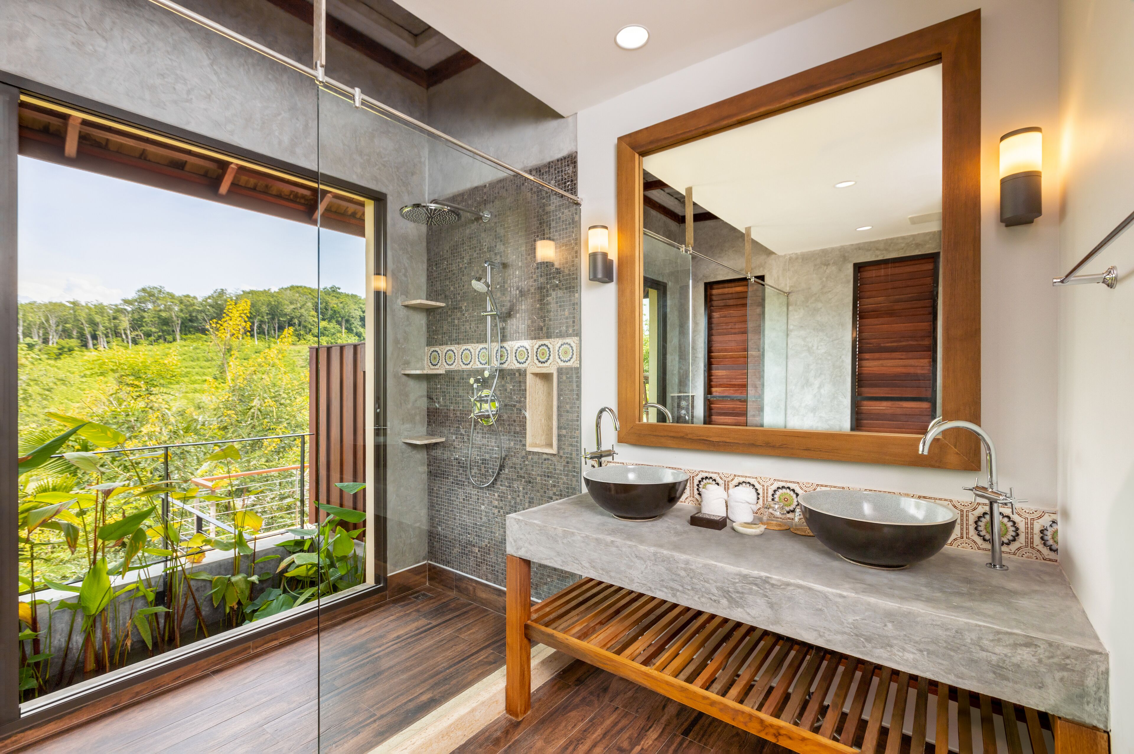 HIDEAWAY JACUZZI VILLA-RIMLAY | Salle de bain