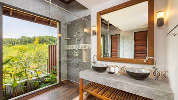 HIDEAWAY JACUZZI VILLA-RIMLAY | Salle de bain