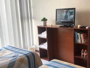 3 bedrooms, iron/ironing board, WiFi