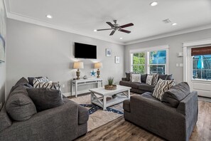 Een smart-tv, een muziekbibliotheek en een filmbibliotheek