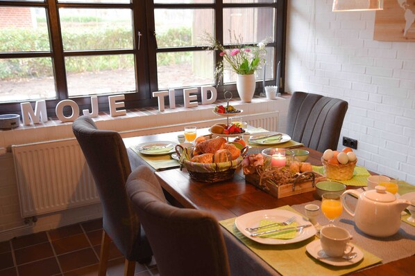 Unclassified image, 1 of 37, button