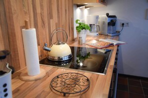 Imagen sin descripción, 4 de 37, botón