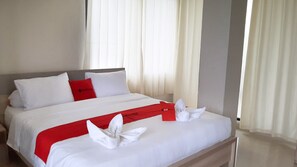 Free WiFi - RedDoorz Plus @ Bitung City Center (Bitung)