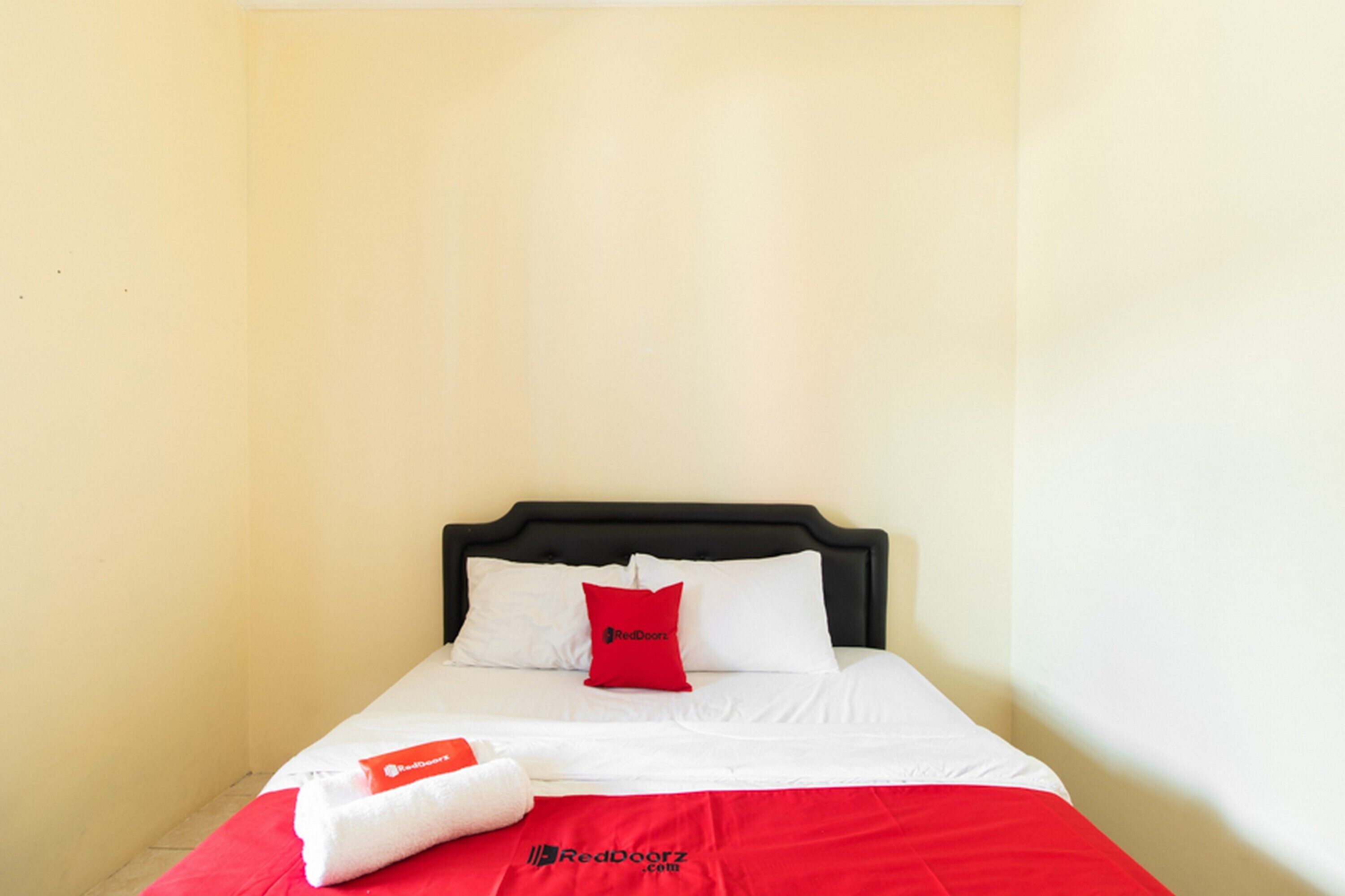 Photo - RedDoorz @ Raya Janti Yogyakarta