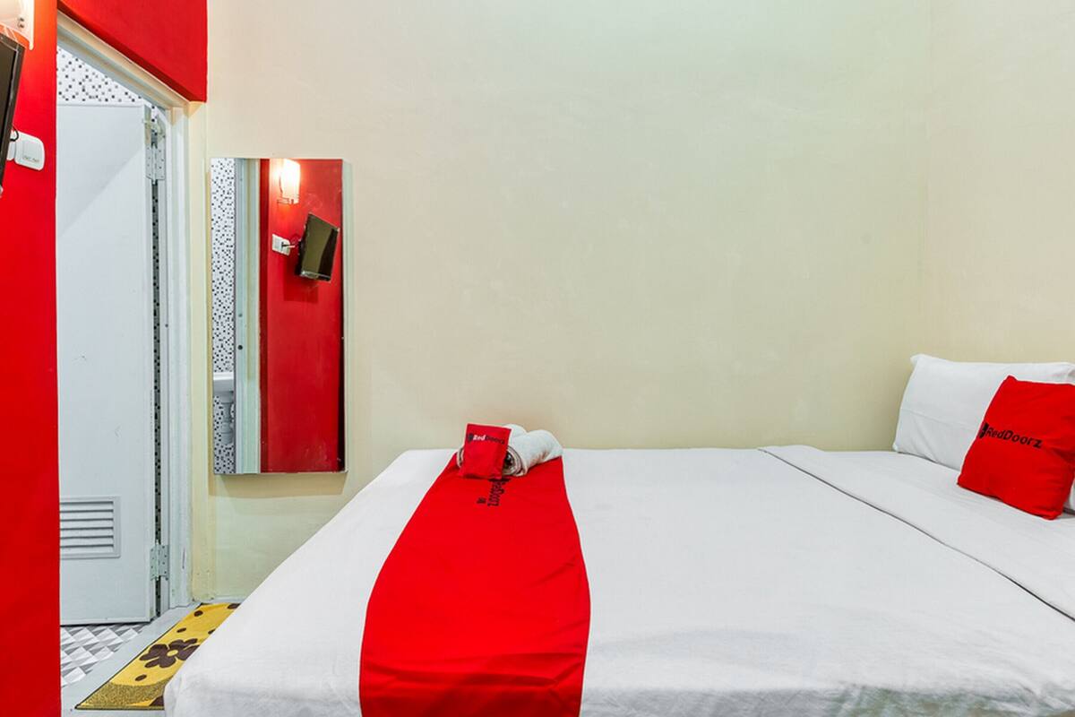 Double Room (Reddoorz)