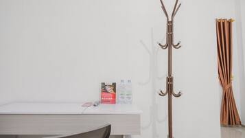 Kamar Double (Reddoorz)