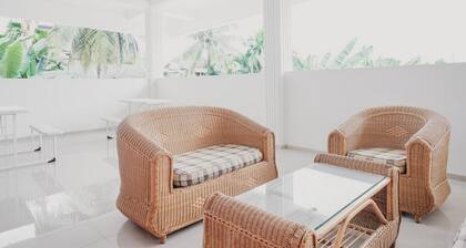 RedDoorz Syariah near Arafah Hospital Jambi