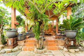 Exterior - KoolKost near University of Indonesia (Depok)