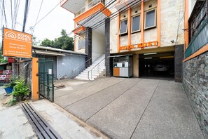 Depan hartanah