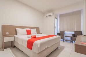 Deluxe Room (Reddoorz) - RedDoorz Apartment @ Emerald Towers Bandung (Bandung)