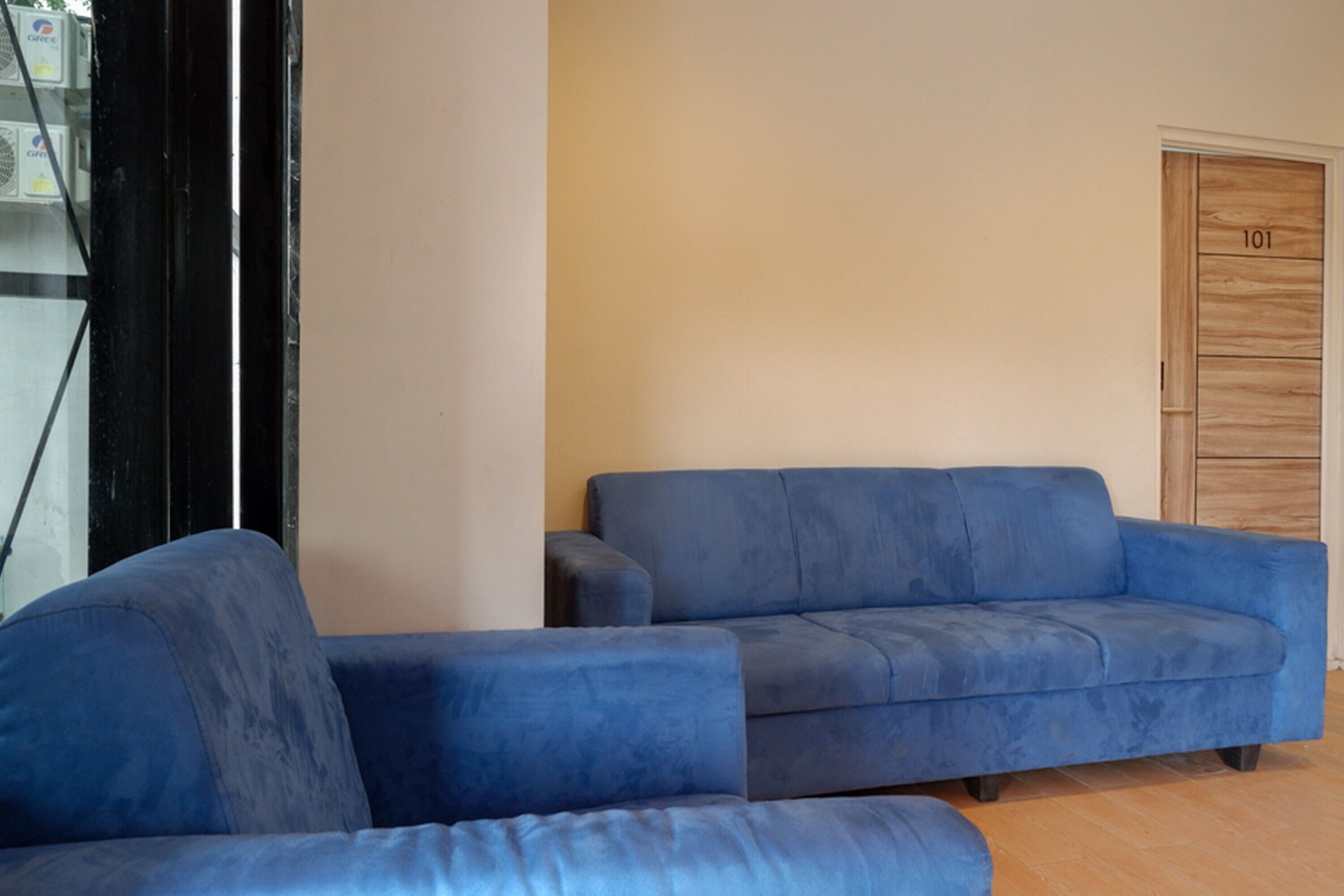 Photo - RedDoorz @ Jalan Kartini Semarang