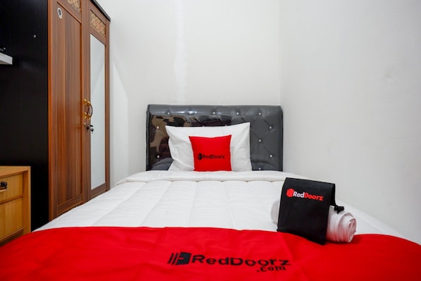 Dortoir Partagé, dortoir mixte (Reddoorz)