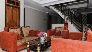 Khu tiếp khách ở sảnh