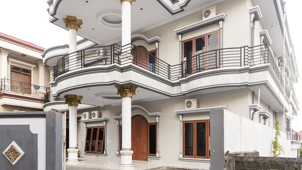 Mặt tiền nơi lưu trú