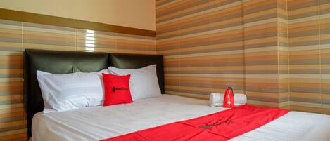 Rom – superior (Reddoorz)