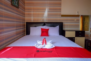 Deluxe Room (Reddoorz)