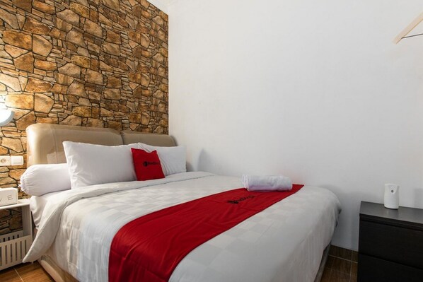 Kamar Double (Reddoorz)