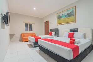 Room - RedDoorz Plus @ Bukit Cinta Street (Balikpapan)