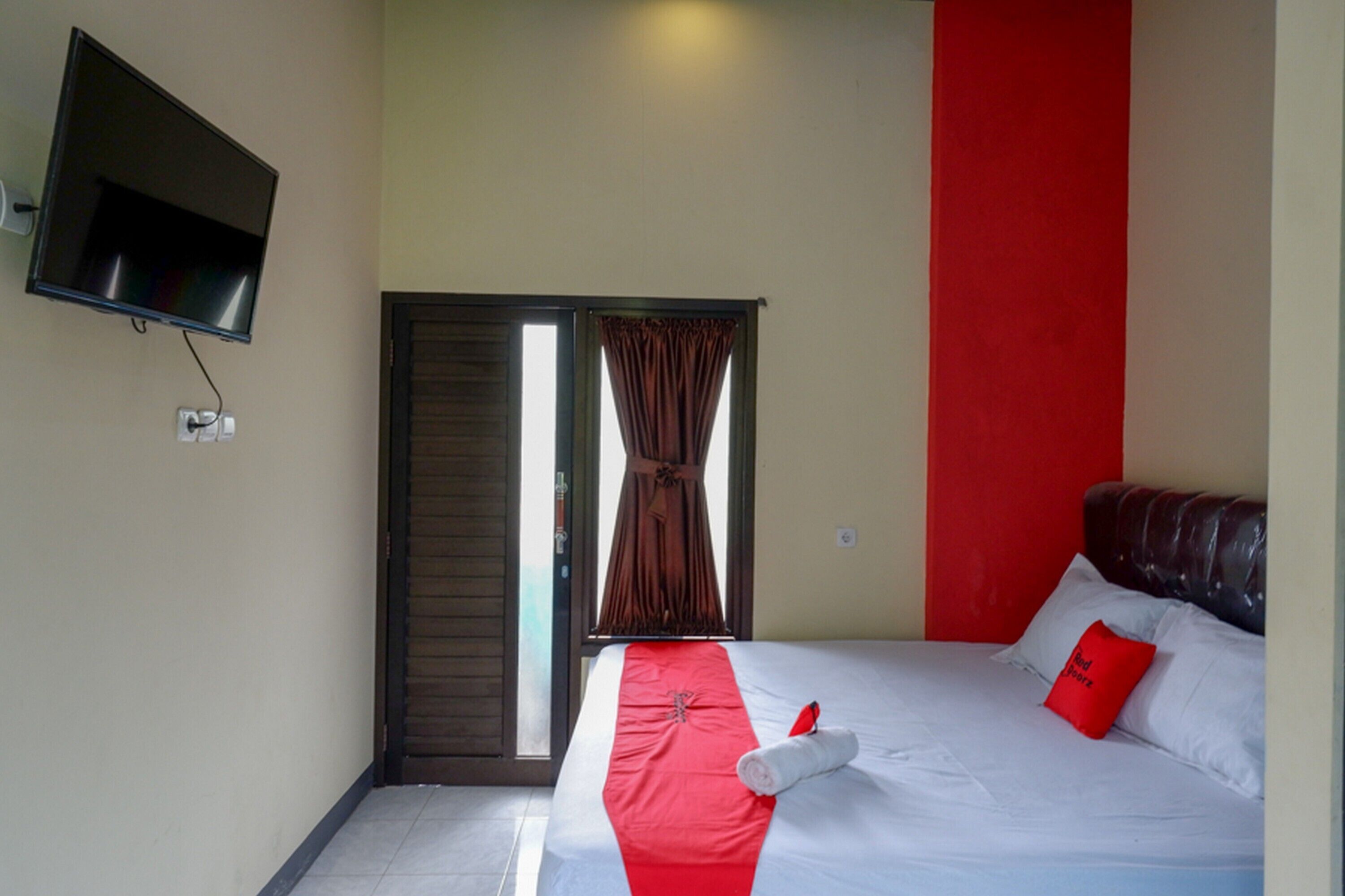 Double Room (Reddoorz)
