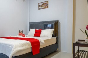 Kamar Double (Reddoorz)