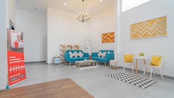 Sala de estar en el lobby