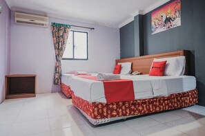 Twin Room (Reddoorz) | 1 bedroom