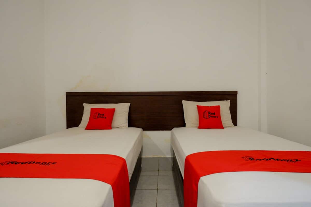 ห้องดีลักซ์ทวิน (Reddoorz) | ผ้าปูที่นอน