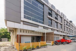 Front of property - RedDoorz @ Helvetia Medan 2 (Medan)