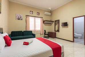Premium Room (Reddoorz)