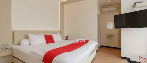 Habitación familiar (Reddoorz) | Ropa de cama