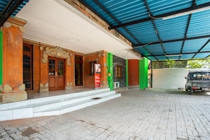 Entrada de la propiedad