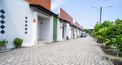 KoolKost Syariah near Transmart Tegal