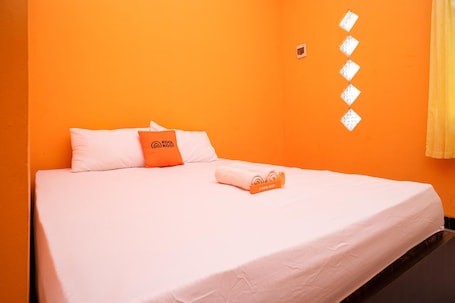 Standard Double Room | Bed sheets