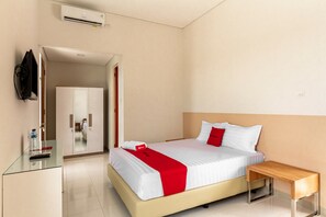 Kamar Deluks (Reddoorz) | Seprai linen