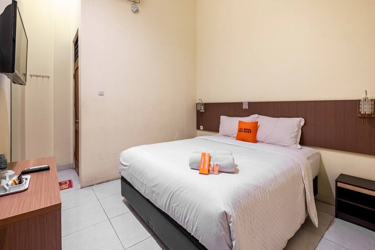 Kamar Standar | Seprai linen