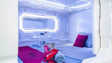 Asrama Umum, asrama campuran (Reddoorz)