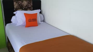 Single Room, Shared Bathroom