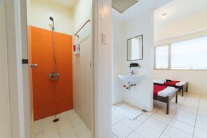 Double Room (Reddoorz) | Bathroom | Shower, free toiletries, towels - RedDoorz Plus @ E Rodriguez Corner Banawe (Quezon City)